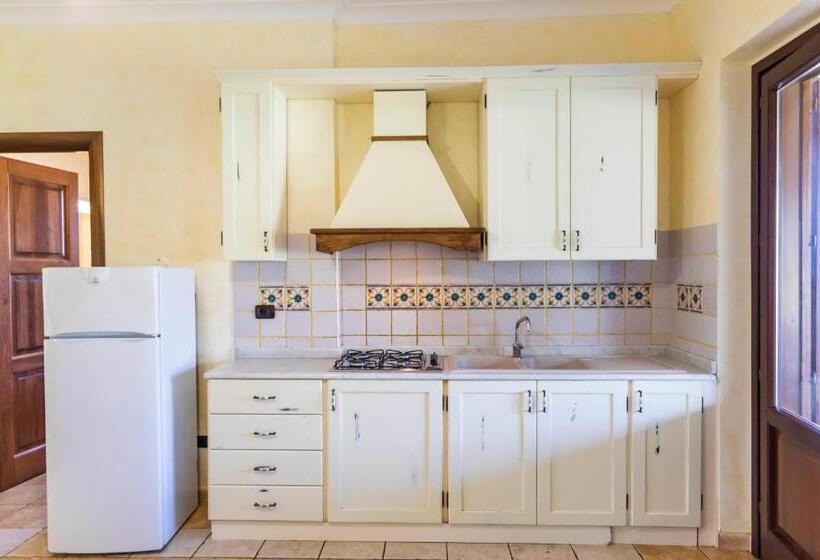 침실 1개 아파트, Borgo Donna Canfora