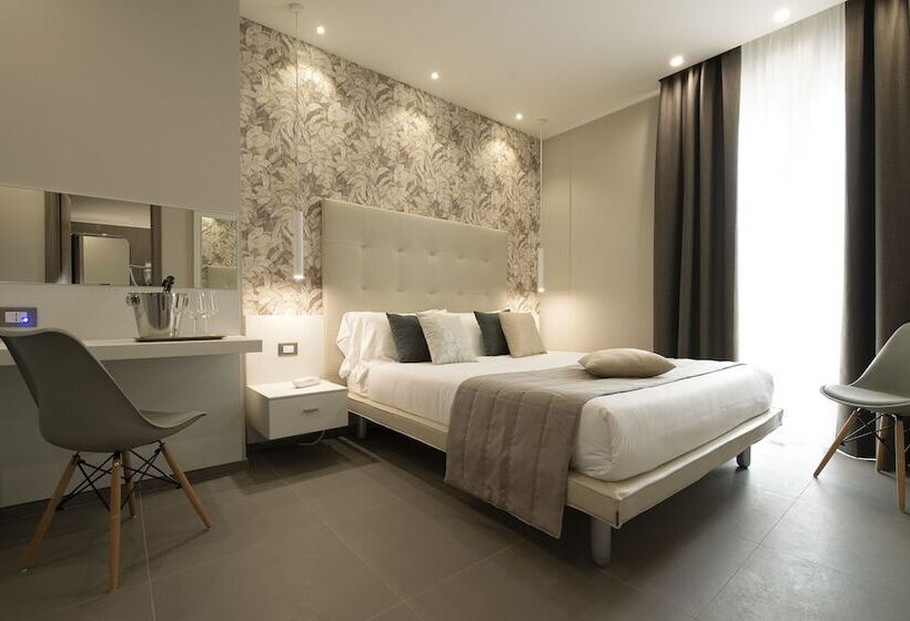 اتاق کلاسیک, H21