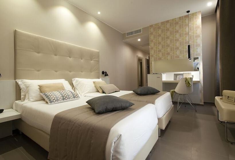 Superior Room with Terrace, H21