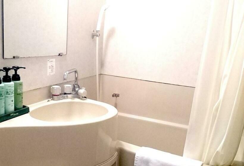 اتاق استاندارد, Royal Inn Shinyamaguchi Ekimae