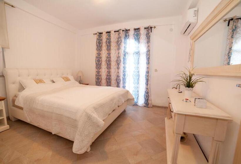 Apartamento Superior 1 Dormitorio, Casa Selimi