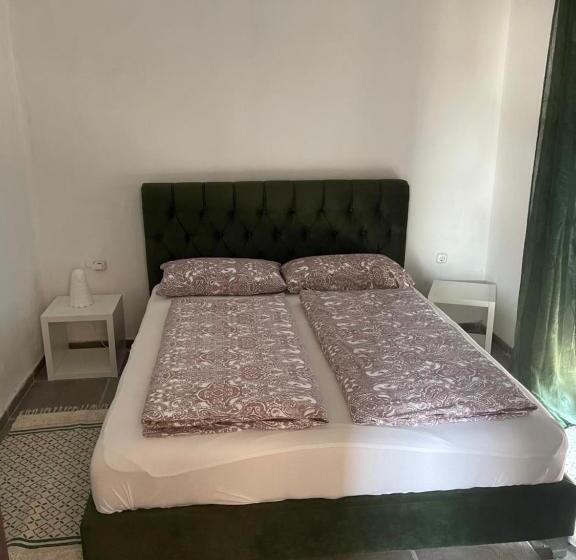 Suite 2 Dormitorios, Casa Selimi