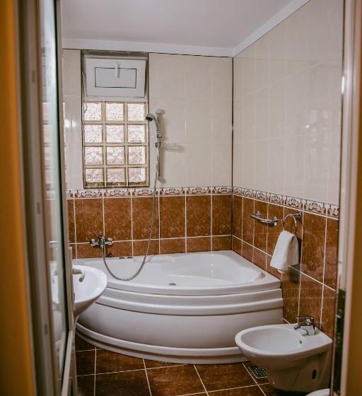 침실 2개 아파트, Pensiunea Vila Europa