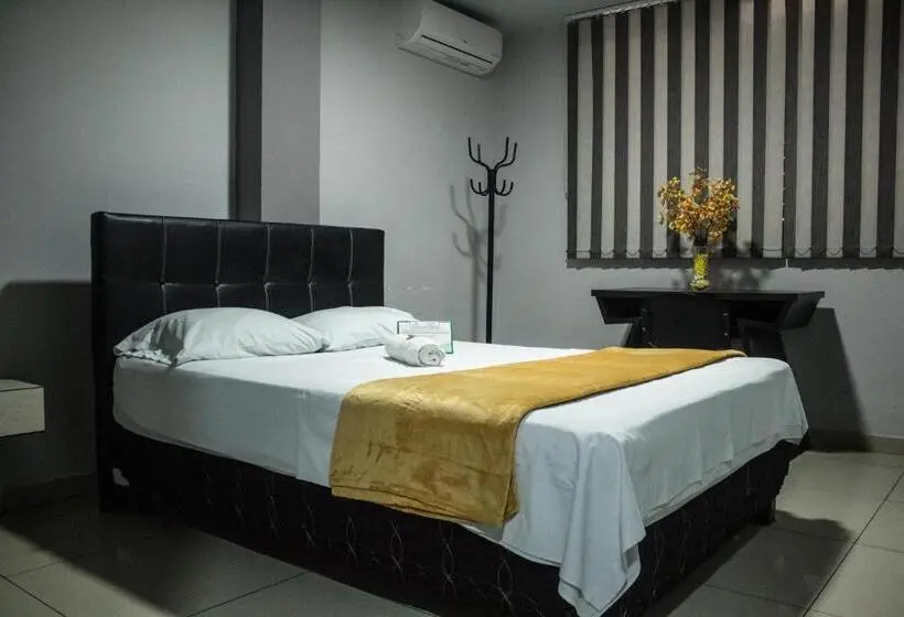 اتاق استاندارد, Escorial Ibague