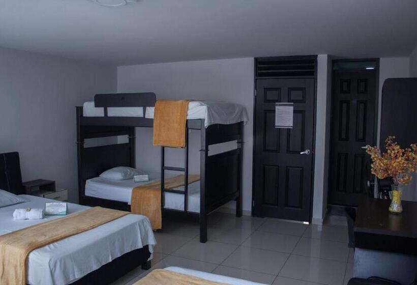 اتاق خانوادگی, Escorial Ibague