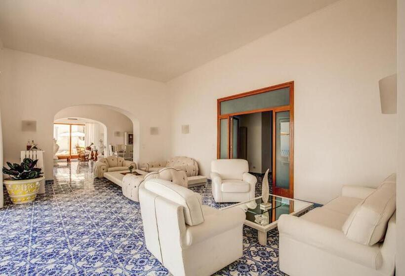 סוויטה נוף לים, Villa Olga Luxury Capri