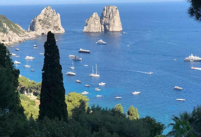 סוויטה נוף לים, Villa Olga Luxury Capri