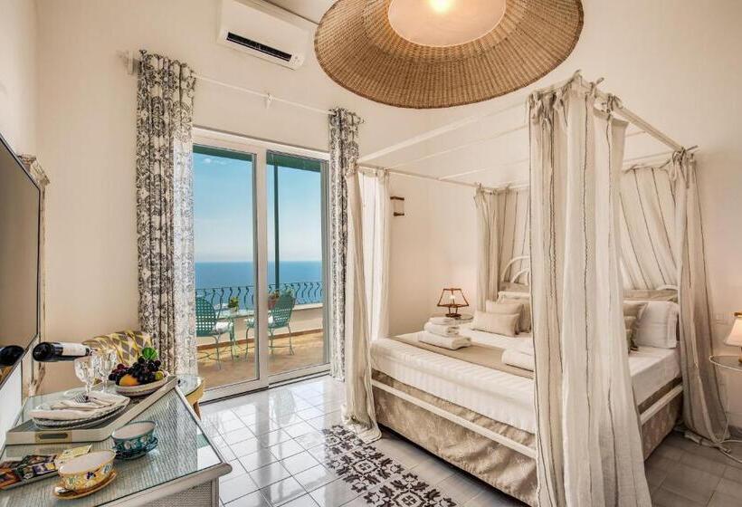 Standard room with outdoor bath, Villa Olga Luxury Capri