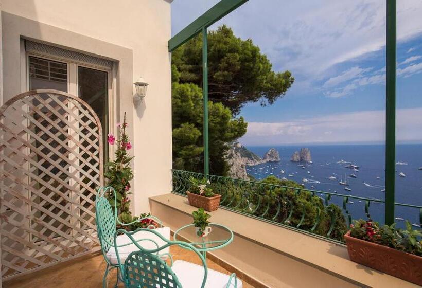 Standard room with outdoor bath, Villa Olga Luxury Capri