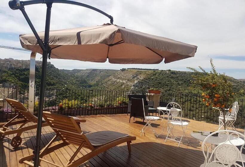 اتاق استاندارد, Reusuite