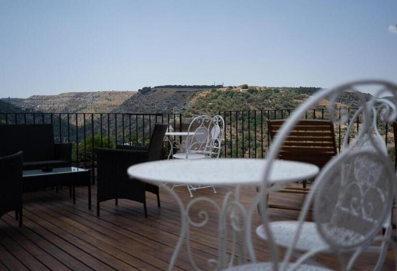 اتاق لوکس, Reusuite