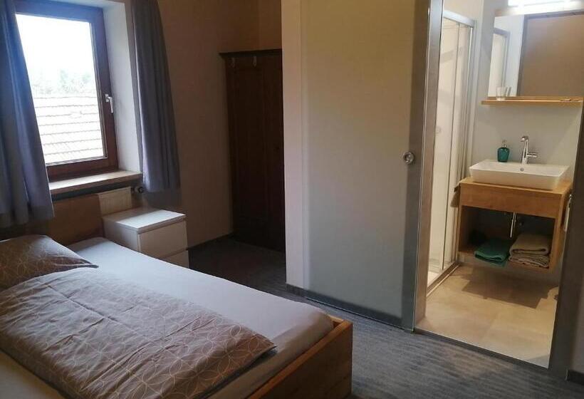 エコノミールーム, Gasthaus Schachinger