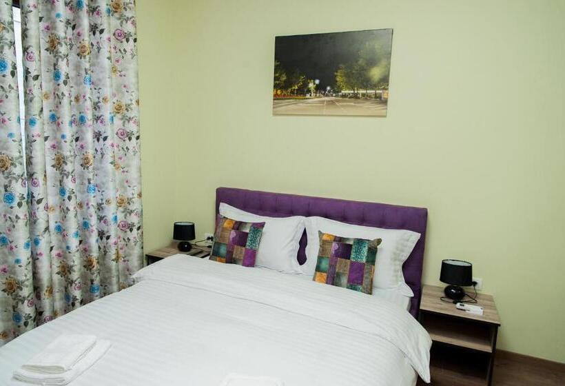 Balkonlu Standart Oda, Korcasmile