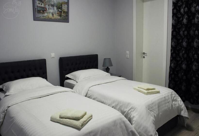 Standart Oda, Korcasmile