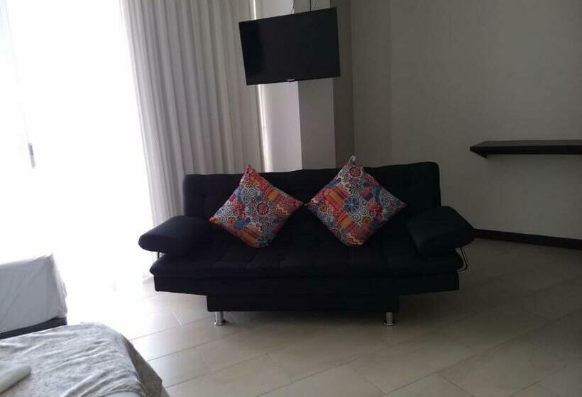 四人标准间, La Traviata