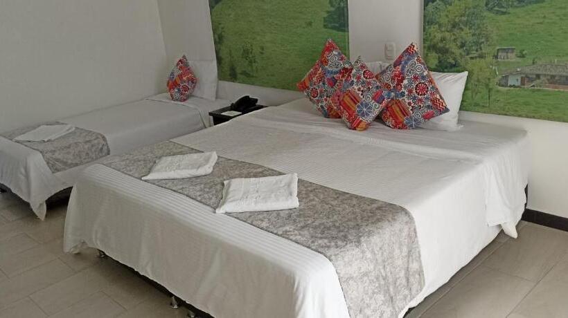 标准三人间, La Traviata