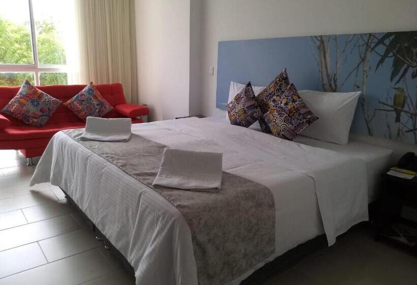 四人标准间, La Traviata