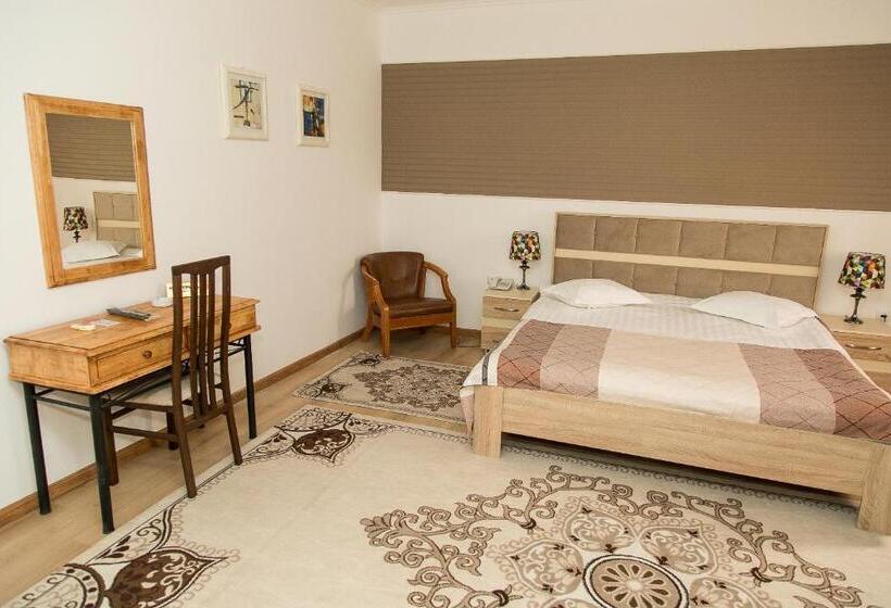 اتاق استاندارد, Mirage