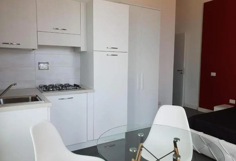 استودیوی استاندارد با چشم‌انداز دریا, Residenza Nausicaa   50 Meters From The Beach