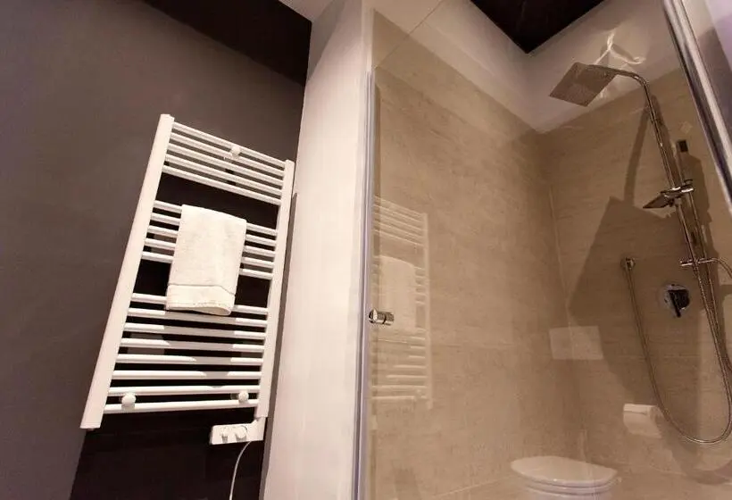 استودیو استاندارد با بالکن, Residenza Nausicaa   50 Meters From The Beach