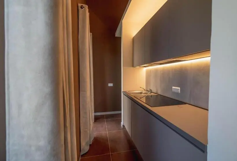 Deluxe Suite Sea View, Residenza Nausicaa   50 Meters From The Beach