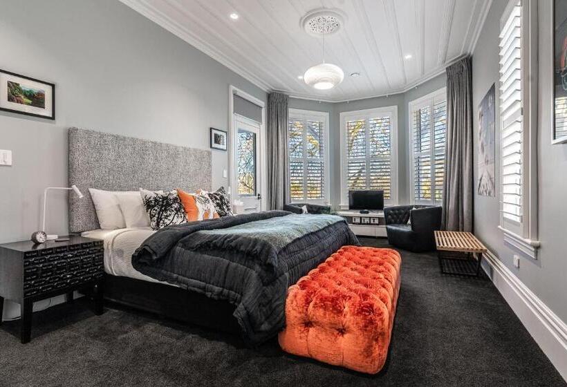 高级套房, Franklin38