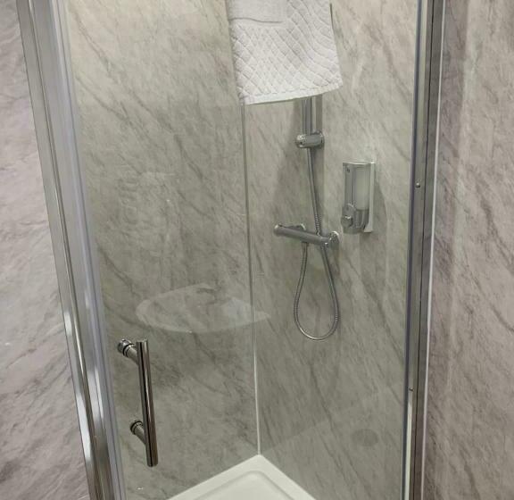 חדר דחוקס עם מיטת קינג, Rooms At The Inn