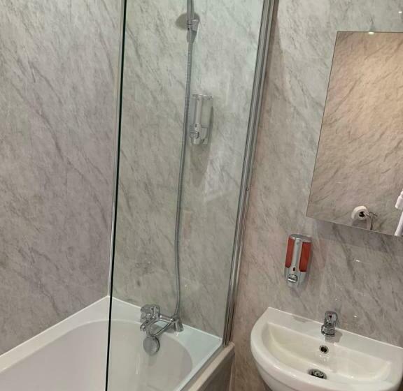 חדר דלוקס, Rooms At The Inn