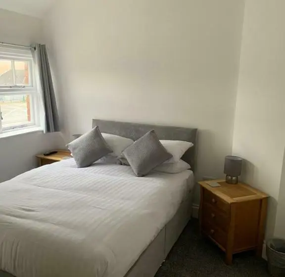 デラックスルーム, Rooms At The Inn