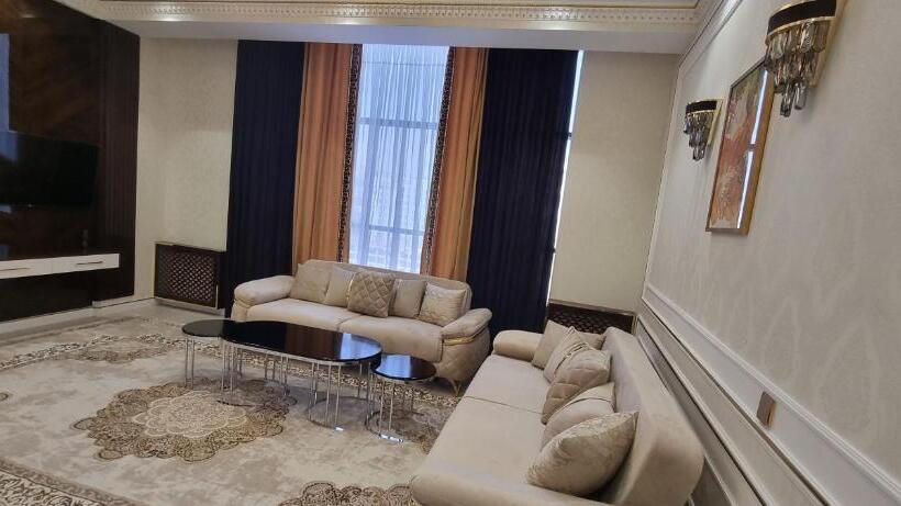 اتاق سوپریور با تخت بزرگ, Safir Business Hotel O