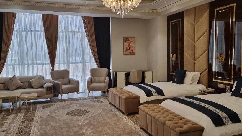 سوییت سوپریور, Safir Business Hotel O