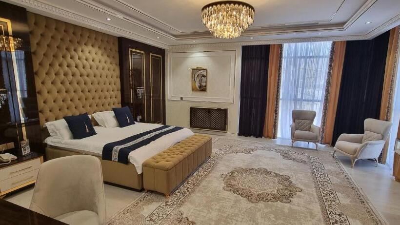 سوییت سوپریور, Safir Business Hotel O