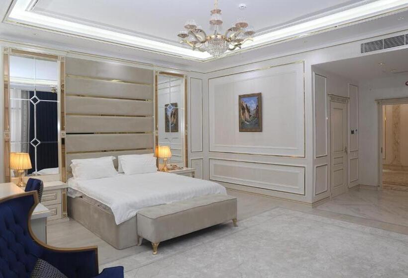 اتاق سوپریور با تخت بزرگ, Safir Business Hotel O