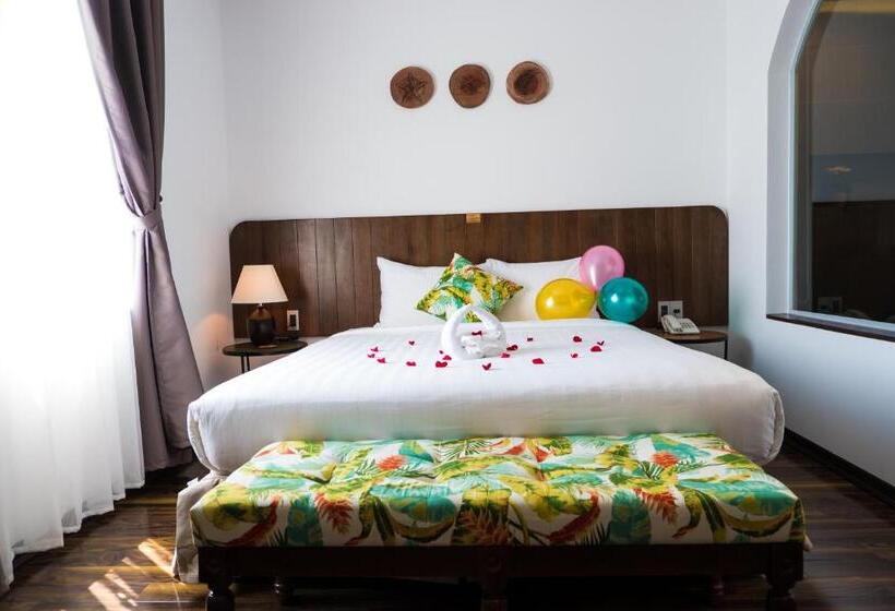 اتاق لوکس, Santori Hotel Da Nang Bay
