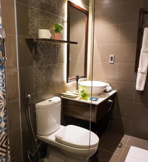سوییت با چشمانداز دریا, Santori Hotel Da Nang Bay