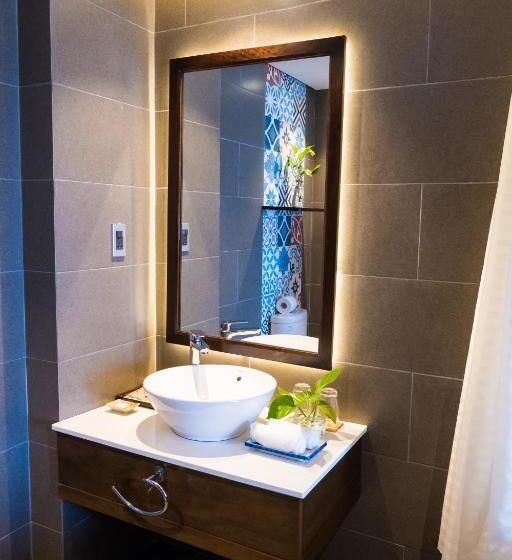 سوییت با چشمانداز دریا, Santori Hotel Da Nang Bay