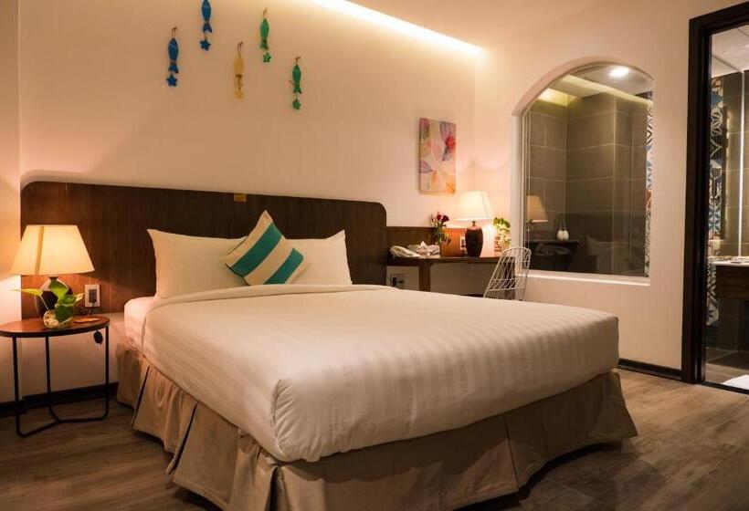 اتاق سوپریور با تخت بزرگ, Santori Hotel Da Nang Bay
