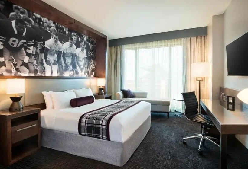 اتاق استاندارد با تخت بزرگ برای معلولان, Texas A&m Hotel And Conference Center