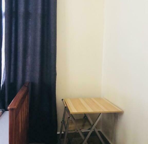 اتاق لوکس خانوادگی, Chibuba Airport Accommodation