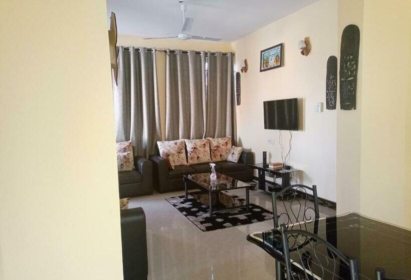 اتاق لوکس خانوادگی, Chibuba Airport Accommodation