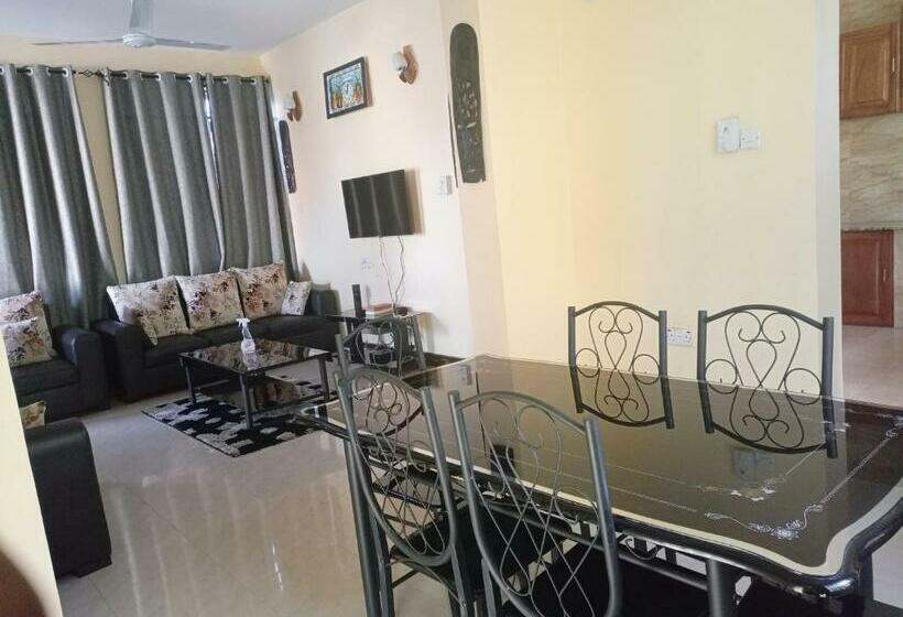 اتاق لوکس خانوادگی, Chibuba Airport Accommodation