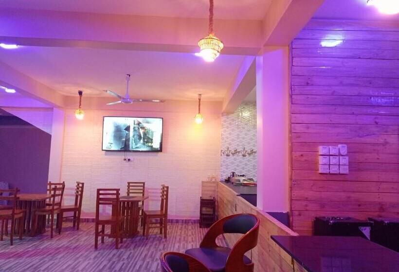 اتاق لوکس خانوادگی, Chibuba Airport Accommodation