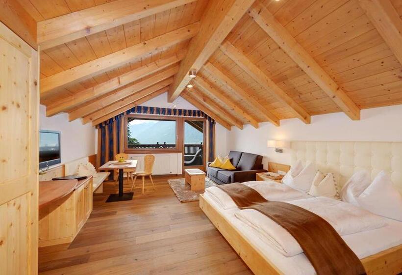 Номер Superior с Балконом, Small Hotel Sonne