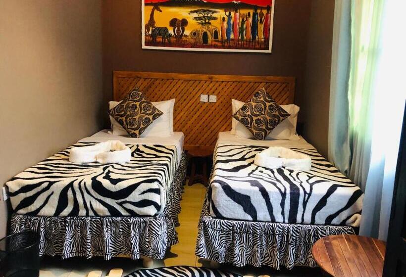 اتاق لوکس, Savannah House