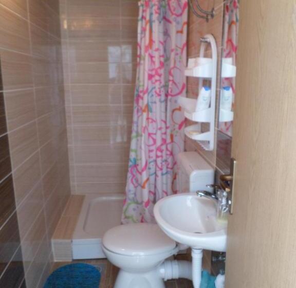 침실 2개 아파트, Apartmani Liberan Neum