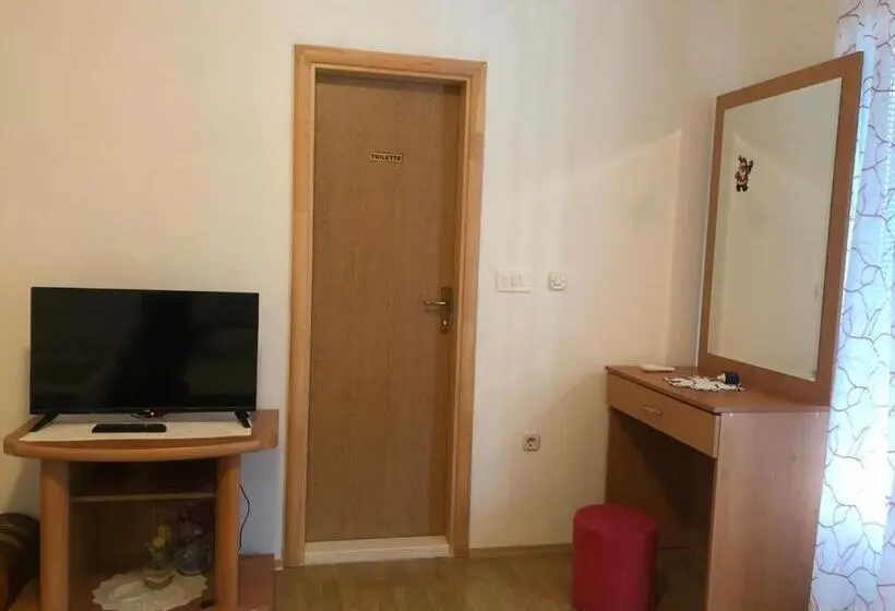 آپارتمان 1 خوابه, Apartmani Liberan Neum
