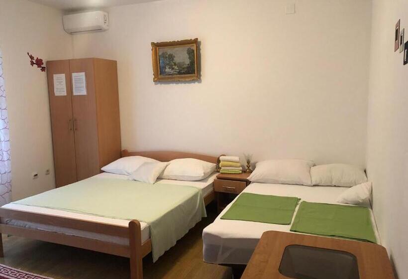 침실 1개 아파트, Apartmani Liberan Neum