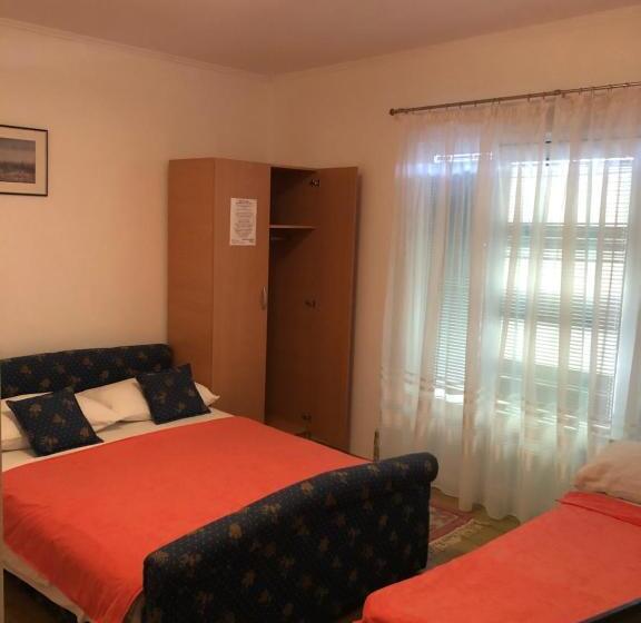 4인용 스탠다드 룸, Apartmani Liberan Neum