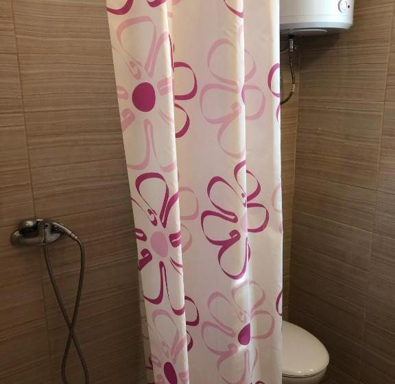 스탠다드 트리플 룸, Apartmani Liberan Neum