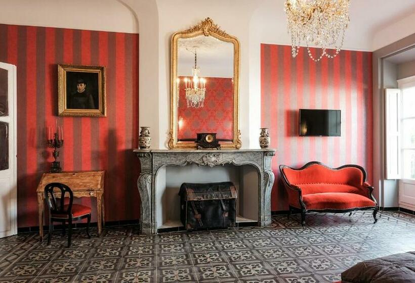 Номер Deluxe с Балконом, Les Suites De Peyrat